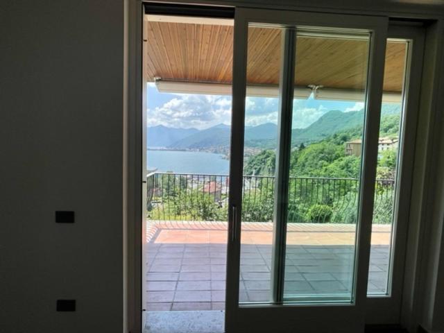 Casa Caponetti Costa Volpino Exterior foto