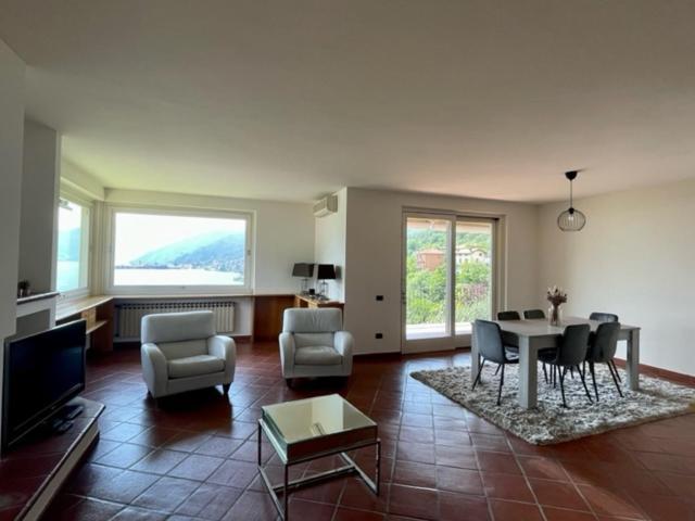 Casa Caponetti Costa Volpino Exterior foto